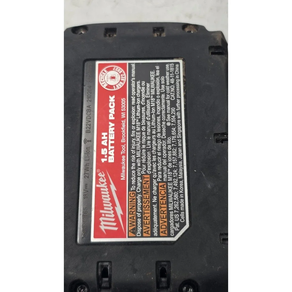 set 2 Milwaukee M18 Battery 1.5Ah 48-11-1815 18V  Red Lithium Ion